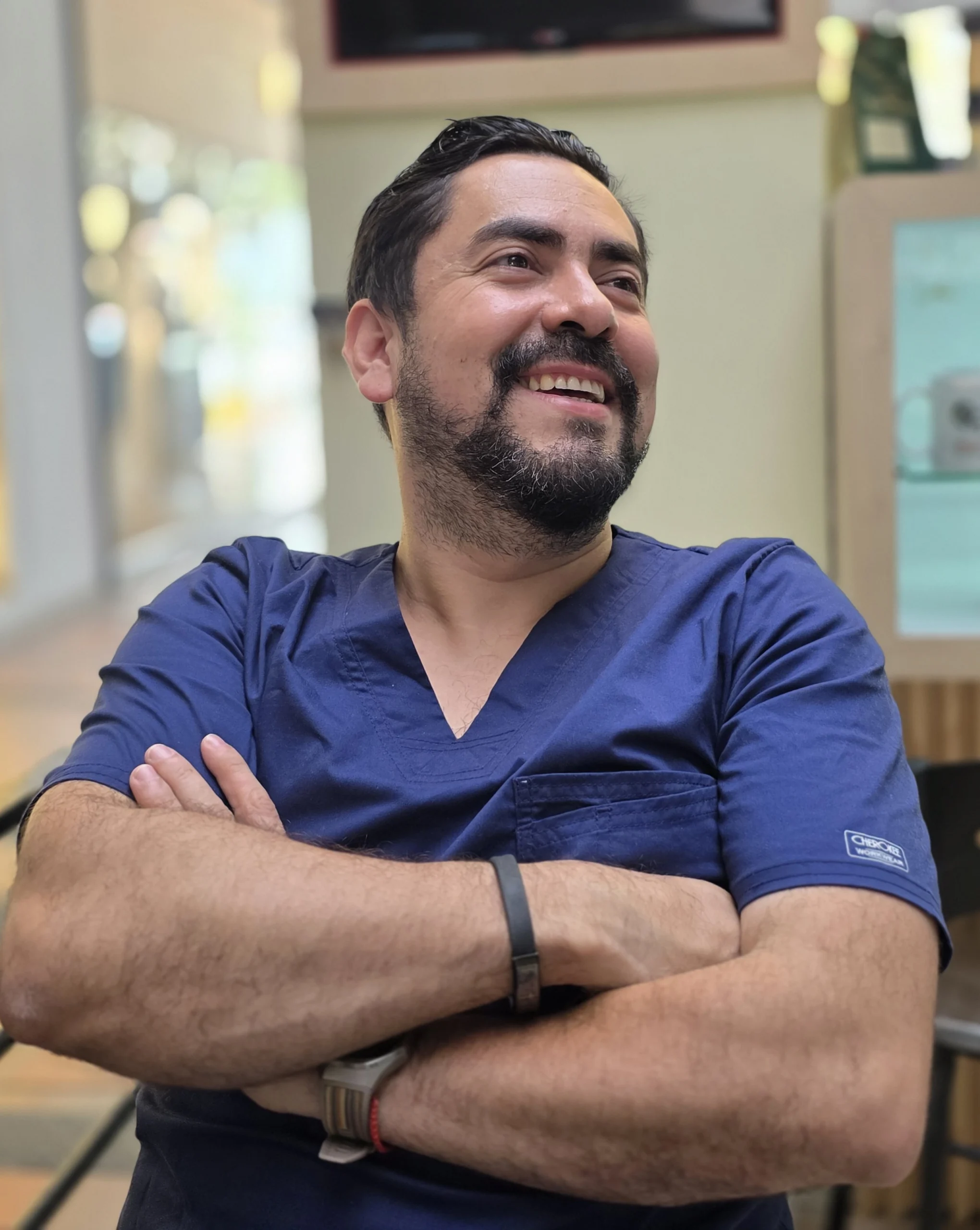 Raul Tarazona PhD. Veneers Studio Colombia Manager.